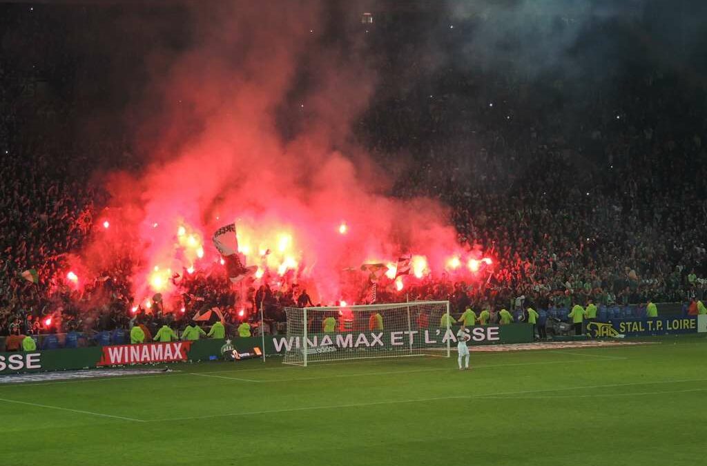 Ambiance Kop Sud – Stade Geoffroy Guichard – ASSE – Ea Guingamp